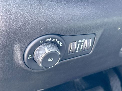 Used 2022 Jeep Compass Trailhawk w/ Trailhawk Elite Group image 15