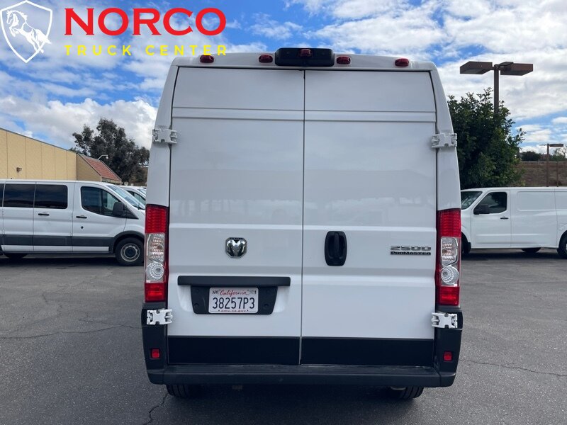 Used 2023 RAM ProMaster 2500 FWD image 8