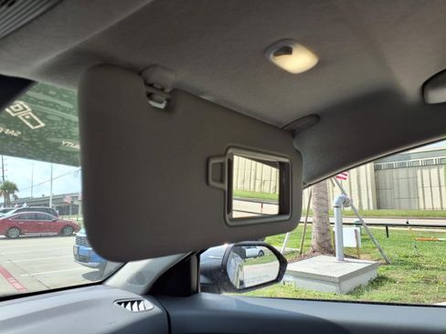 Used 2025 Kia K4 EX FWD image 26