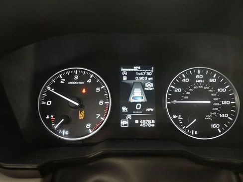 Used 2024 Subaru Outback Premium AWD/4WD image 14