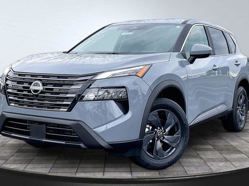 New 2026 Nissan Rogue SV FWD image 2