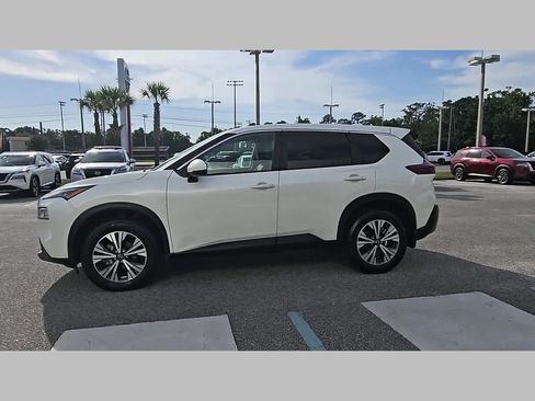 Used 2023 Nissan Rogue SV FWD image 25