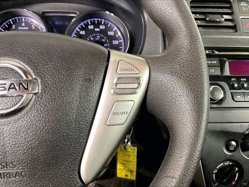 Used 2016 Nissan Versa SV image 28