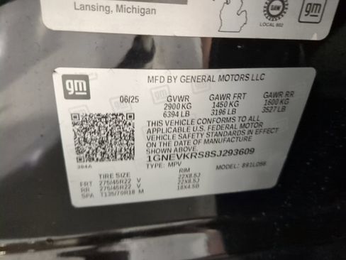 Used 2025 Chevrolet Traverse High Country AWD/4WD image 17