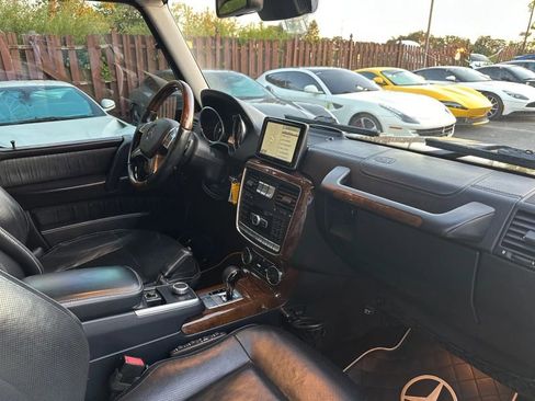 Used 2015 Mercedes-Benz G 550 image 24