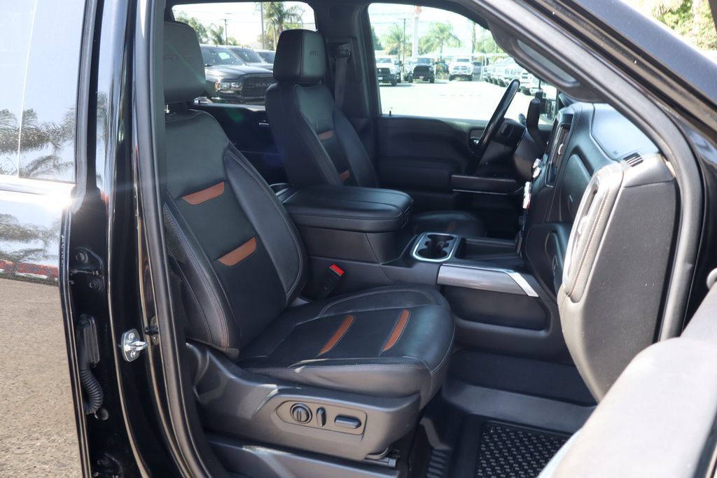 Used 2023 GMC Sierra 2500 AT4 w/ AT4 Preferred Package AWD/4WD image 48