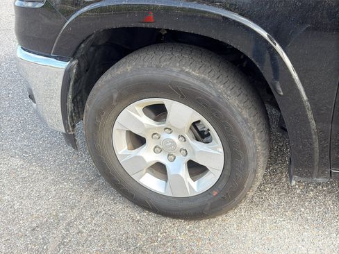 Used 2025 RAM 1500 Big Horn image 4