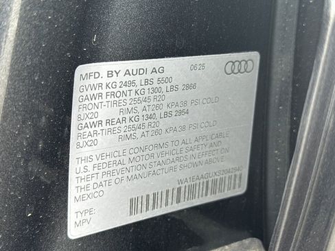 New 2025 Audi Q5 Premium Plus image 27
