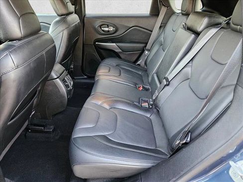 Used 2021 Jeep Cherokee Latitude Lux w/ Trailer Tow Group image 17