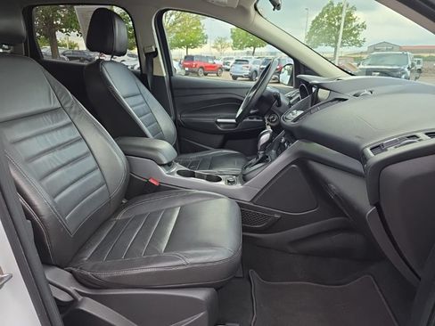 Used 2015 Ford Escape SE w/ Equipment Group 201A AWD/4WD image 23