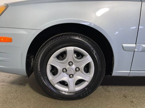 Used 2005 Hyundai Accent GLS FWD image 11