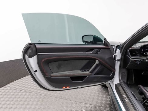 Used 2023 Porsche 911 GT3 RWD image 23