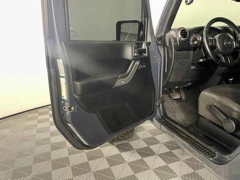 Used 2016 Jeep Wrangler Sport w/ Quick Order Package 24S image 13