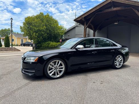 Used 2017 Audi S8 Plus AWD/4WD image 10