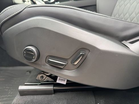 New 2026 Volvo XC90 T8 Plus w/ Protection Package Premier image 73