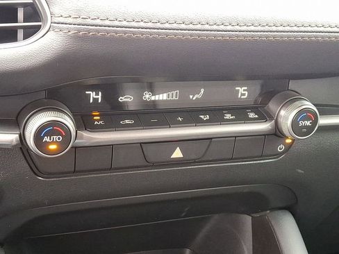 Used 2024 MAZDA MAZDA3 s image 15