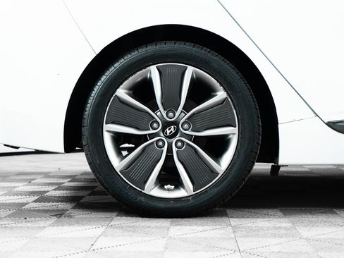 Used 2017 Hyundai Ioniq Limited image 10