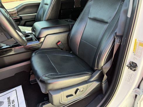 Used 2019 Ford F350 Lariat w/ Lariat Ultimate Package AWD/4WD image 9