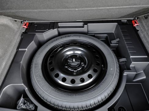 New 2025 Buick Envision Sport Touring image 20