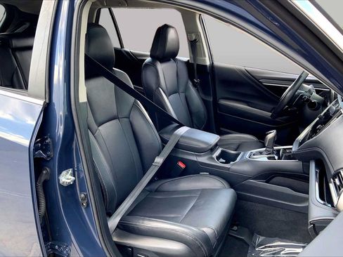 Certified 2024 Subaru Outback Limited AWD/4WD image 8