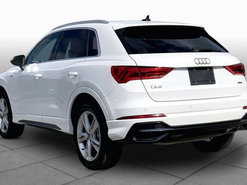 Used 2021 Audi Q3 2.0T Premium w/ Convenience Package AWD/4WD image 12