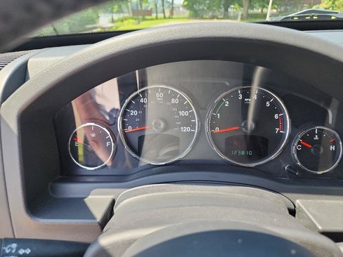 Used 2012 Jeep Liberty Sport w/ Popular Equipment Group AWD/4WD image 15