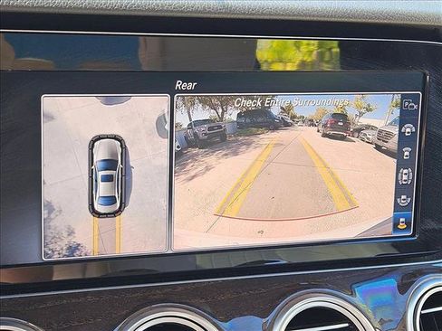 Certified 2019 Mercedes-Benz E 300 4MATIC image 12
