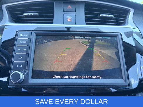 Used 2019 Nissan Sentra SV FWD image 13