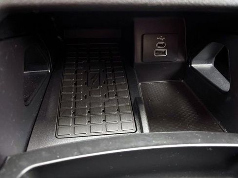 Used 2025 Ford Ranger XLT w/ Equipment Group 301A High image 28