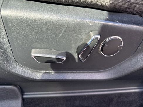 Used 2018 Ford F150 XLT w/ Equipment Group 302A Luxury image 28