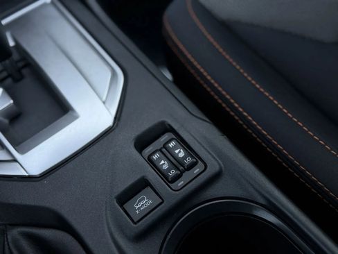 Used 2023 Subaru Crosstrek 2.0i Premium w/ Popular Package #3 image 37