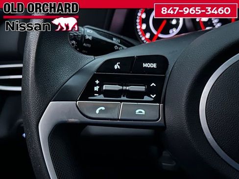 Used 2023 Hyundai Elantra SEL image 19