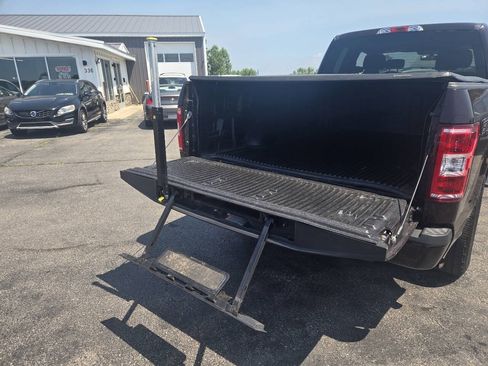 Used 2018 Ford F150 XL w/ Equipment Group 101A Mid AWD/4WD image 12
