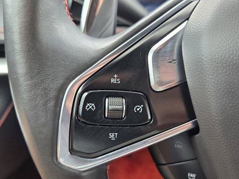 Used 2023 Chevrolet Corvette Stingray Coupe w/ 1LT RWD image 27