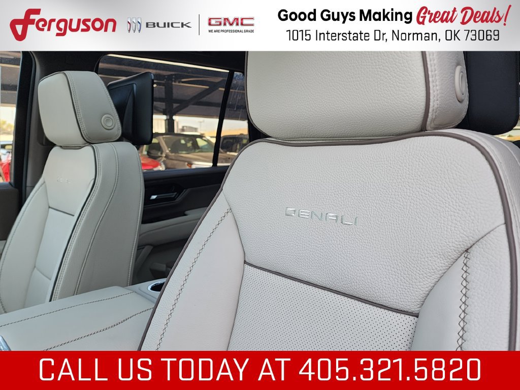 New 2027 GMC Yukon Denali w/ Denali Reserve Package AWD/4WD image 17