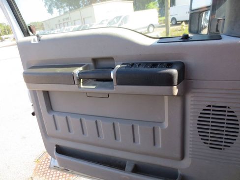 Used 2008 Ford F250 XL AWD/4WD image 12