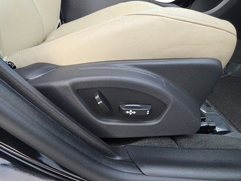 Used 2017 Volvo S60 T5 Inscription Platinum image 36