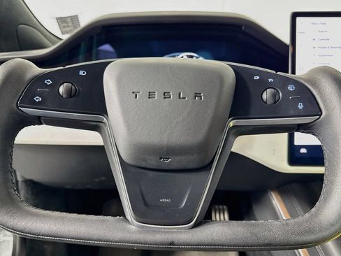 Used 2022 Tesla Model S AWD/4WD image 45