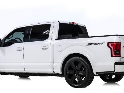 Used 2017 Ford F150 Lariat image 5