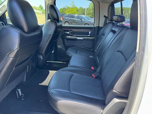 Used 2018 RAM 1500 Laramie w/ Convenience Group AWD/4WD image 33