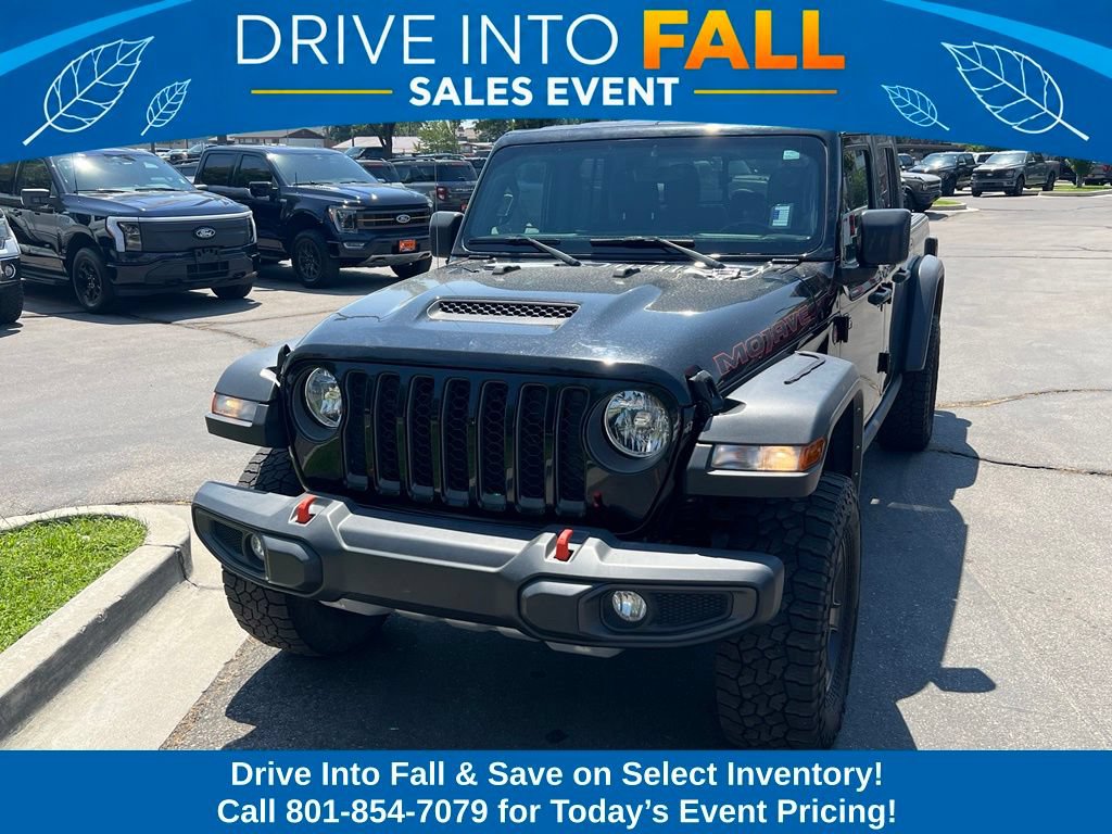 Used 2023 Jeep Gladiator Mojave w/ Cold Weather Group AWD/4WD image 2