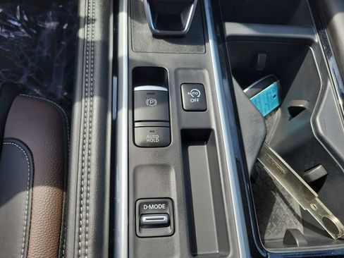 New 2026 Nissan Pathfinder Platinum w/ Cargo Package image 19