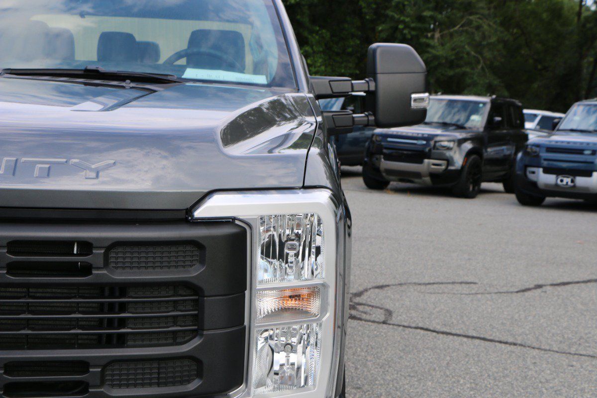 Used 2026 Ford F250 XL RWD image 13