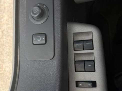 Used 2016 Ford F250 Lariat w/ Lariat Ultimate Package AWD/4WD image 13