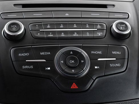 Used 2017 Ford Escape SE image 29