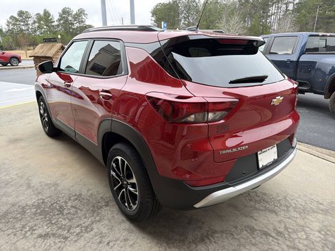 New 2026 Chevrolet TrailBlazer LT w/ Convenience Package image 7