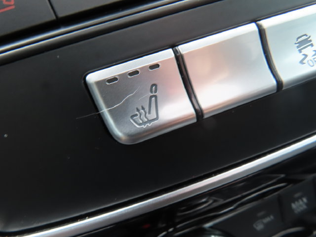 Used 2018 Mercedes-Benz GLS 450 4MATIC image 32
