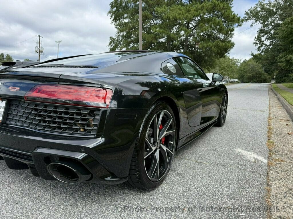 Used 2023 Audi R8 V10 performance RWD image 7