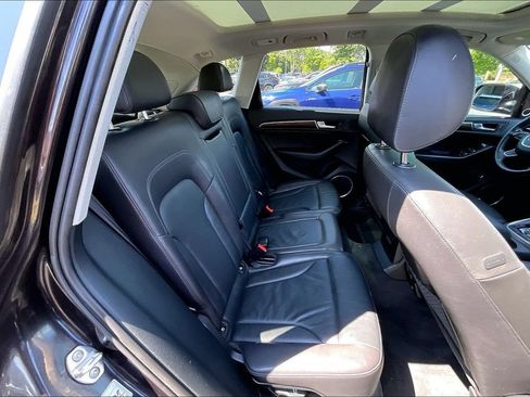 Used 2016 Audi Q5 2.0T Premium Plus w/ Technology Package AWD/4WD image 30