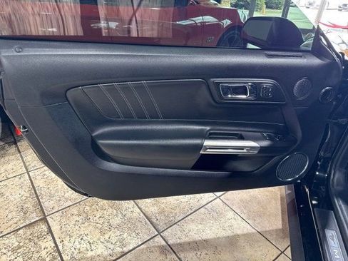 Used 2015 Ford Mustang GT Premium w/ GT Performance Package RWD image 12